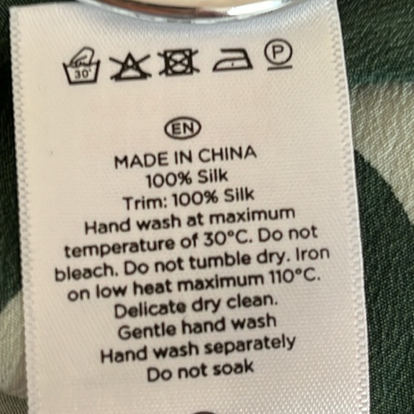 100% Silk HOBBS London ladies blouse - Picture 6 of 6